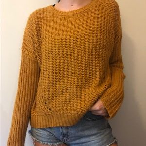 Cute mustard sweater— very soft and comfy!